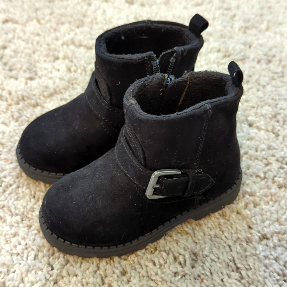 Toddler: Size 5 Booties
